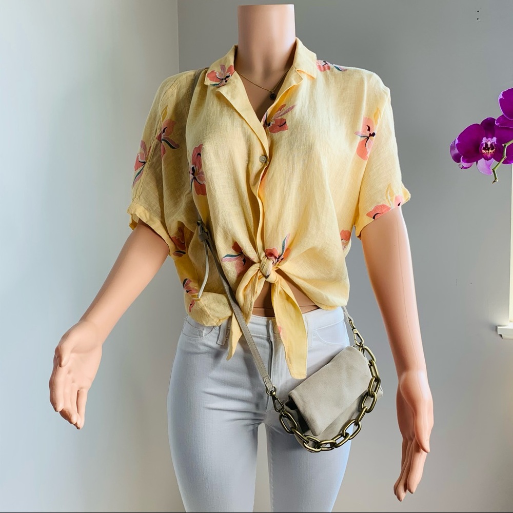 NWT Rails Women's Yellow Marley Floral Tie Front